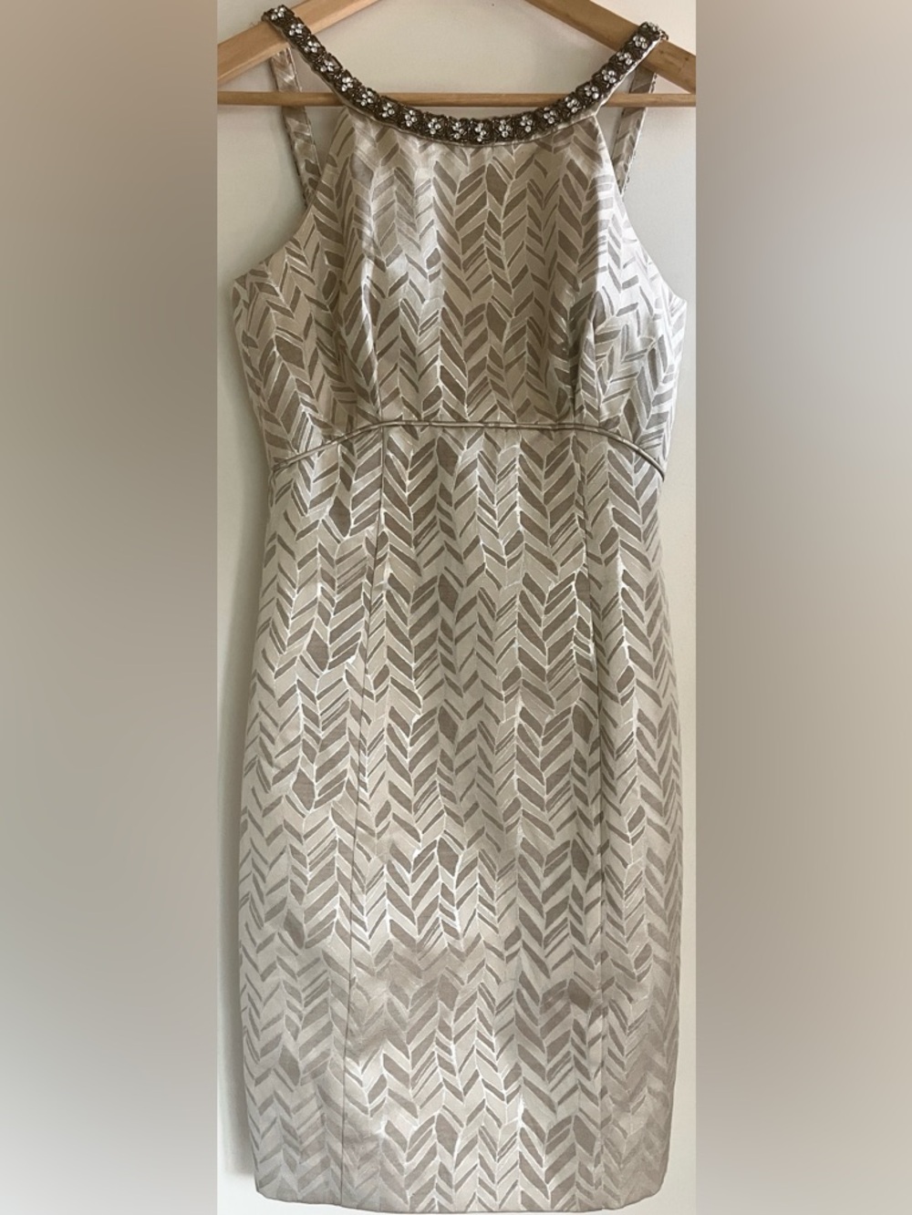 Metallic Jacquard sheath dress , Tina Turk, sleeveless cocktail dress